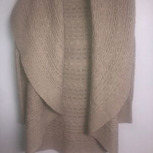 Neiman Marcus Sweater cardigan 100% cashmere